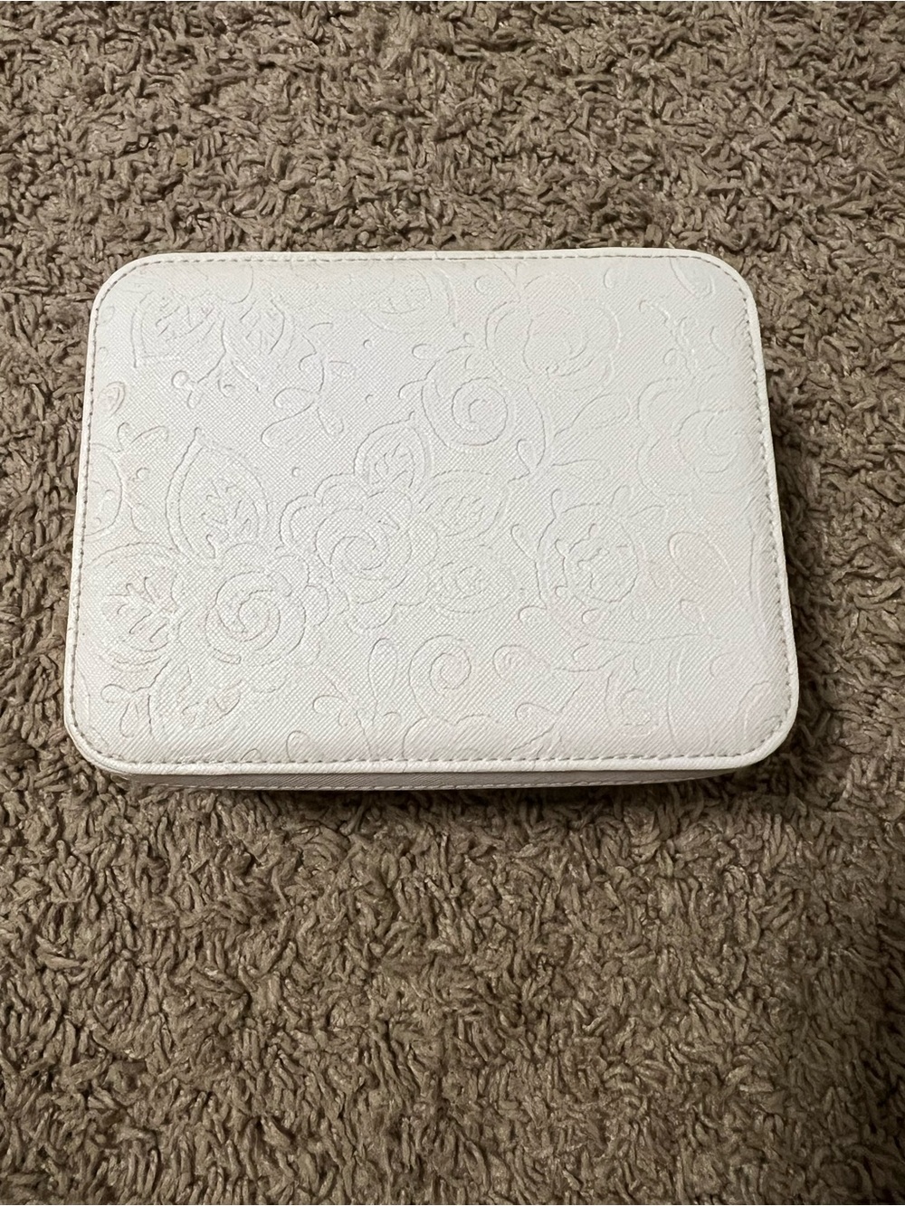 Pandora White Floral Embossed Jewelry Case
